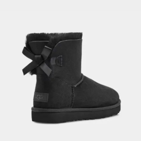 UGG sz 5 mini Bailey bow black suede bow tie boots - Picture 13 of 15